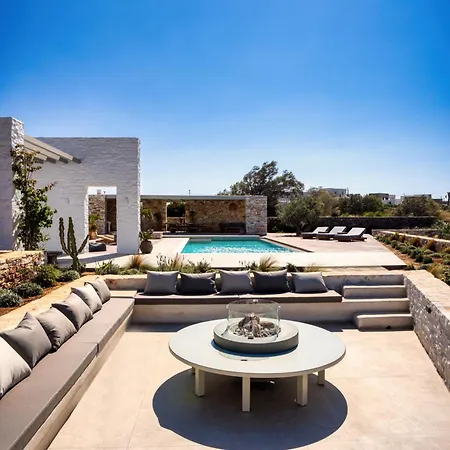 Costa Dorata Seaside Villa