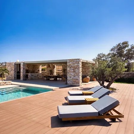 Costa Dorata Seaside Villa