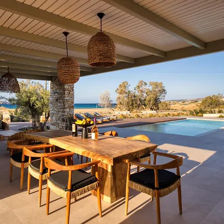 Costa Dorata Seaside Villa Chrisi Akti (Paros)