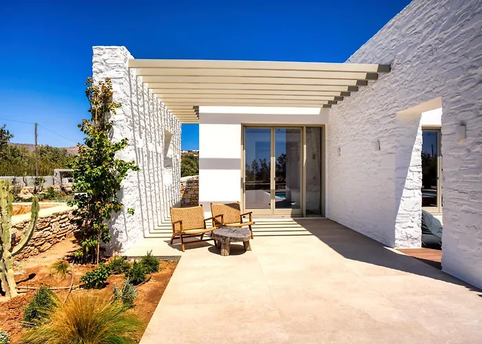 Costa Dorata Seaside Villa Chrisi Akti (Paros)