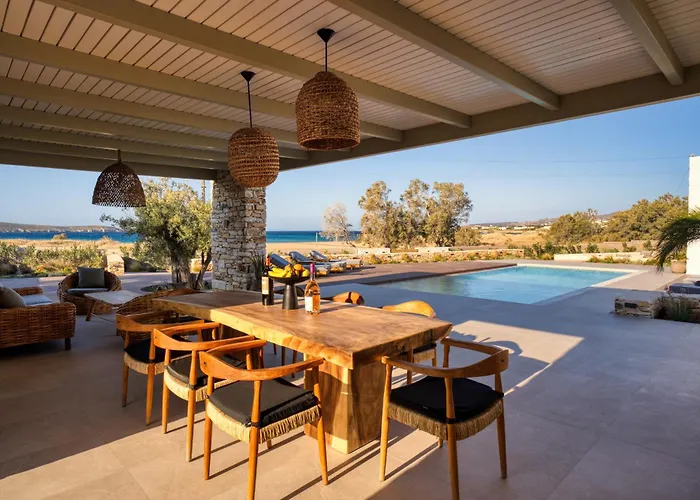 Costa Dorata Seaside Villa Chrisi Akti (Paros)