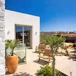 Costa Dorata Seaside Villa