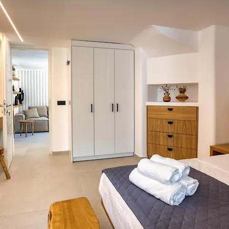 Costa Dorata Seaside Villa Chrisi Akti (Paros)