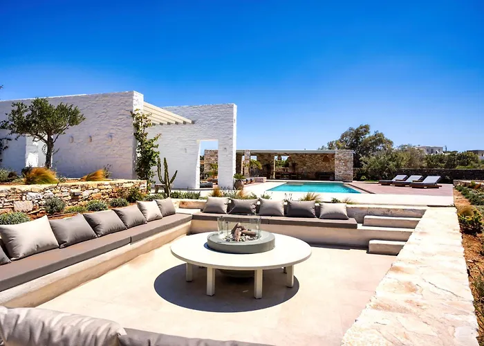 Costa Dorata Seaside Villa *